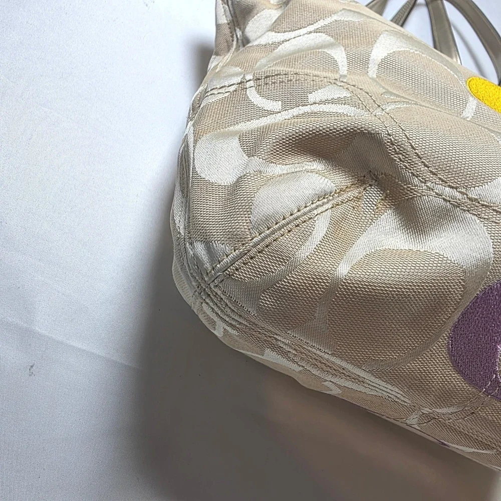 Coach Poppy Signature 